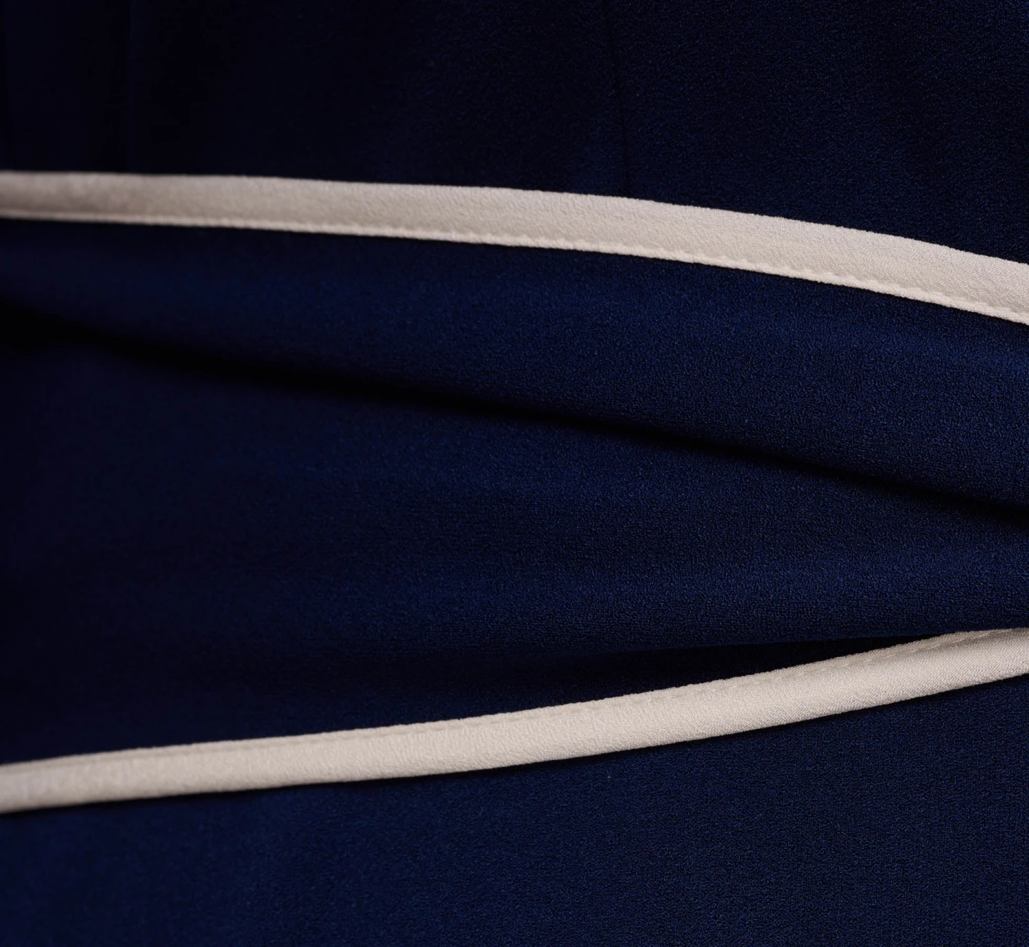 Adrianna Papell Plus Size Knit Crepe Tie Dress In Navy Sateen Ivory 8 Adrianna Papell Plus Size Knit Crepe Tie Dress In Navy Sateen Ivory - Image 6