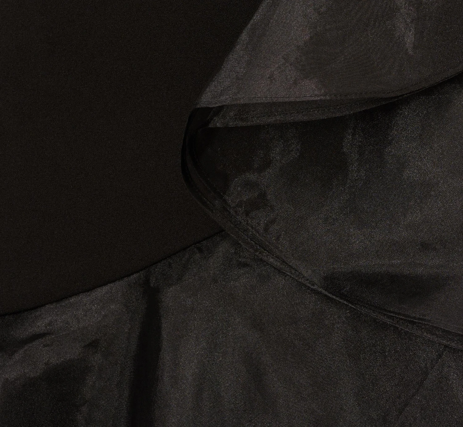 Tiered Trumpet Dress With Ruffles In Black 8 Tiered Trumpet Dress With Ruffles In Black - Image 6