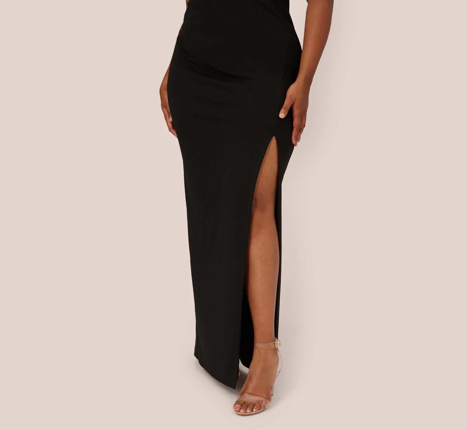Plus Size Knit Crepe Sleeveless Column Gown With Cutout Neckline In Black 7 Plus Size Knit Crepe Sleeveless Column Gown With Cutout Neckline In Black - Image 5